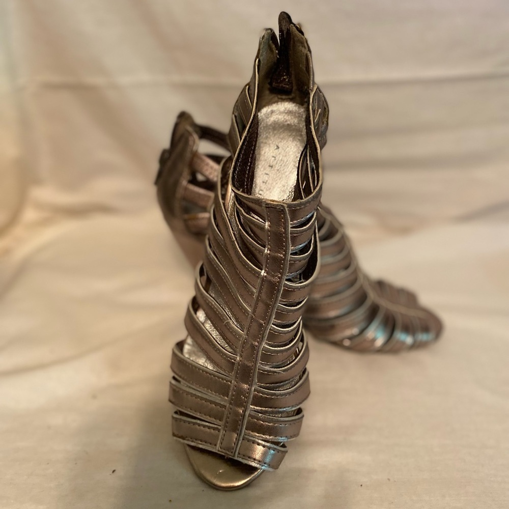 Strapy metallic heels size 6 Attitude
